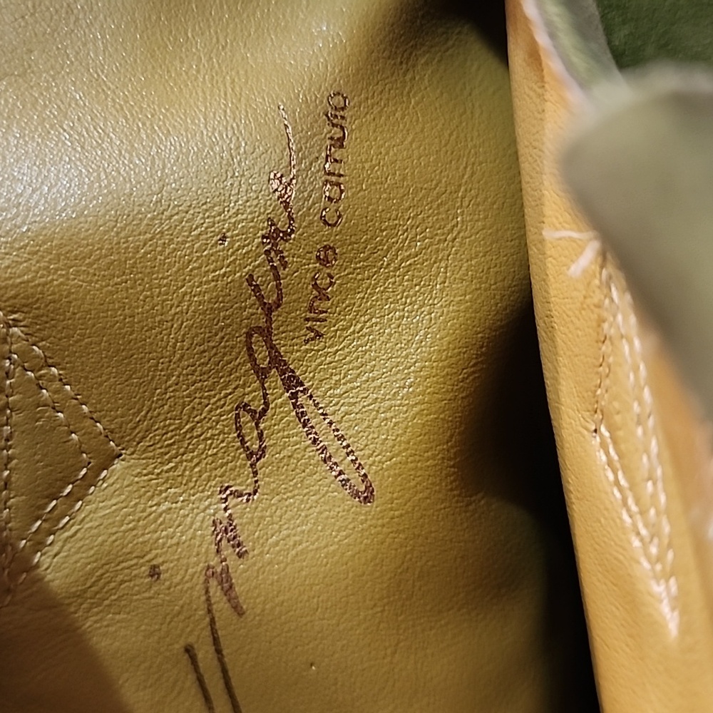 Vince Camuto - Picture 6 of 6